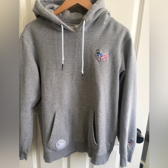 Like new GOAT USA size M Men's Gray Hoodie with Americana Goat Embroidered Patch - Picture 2 of 13